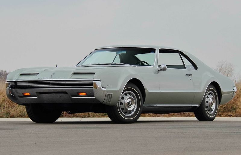 1966 Oldsmobile Toronado