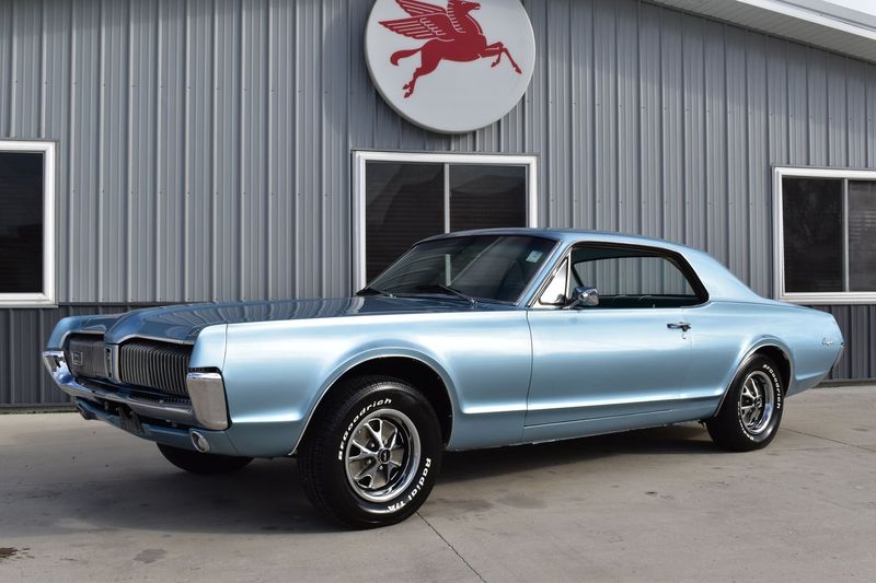 1967 Mercury Cougar