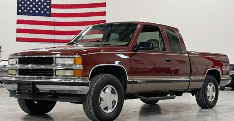 21 Coolest Pickup Trucks From The 1980s And 1990s