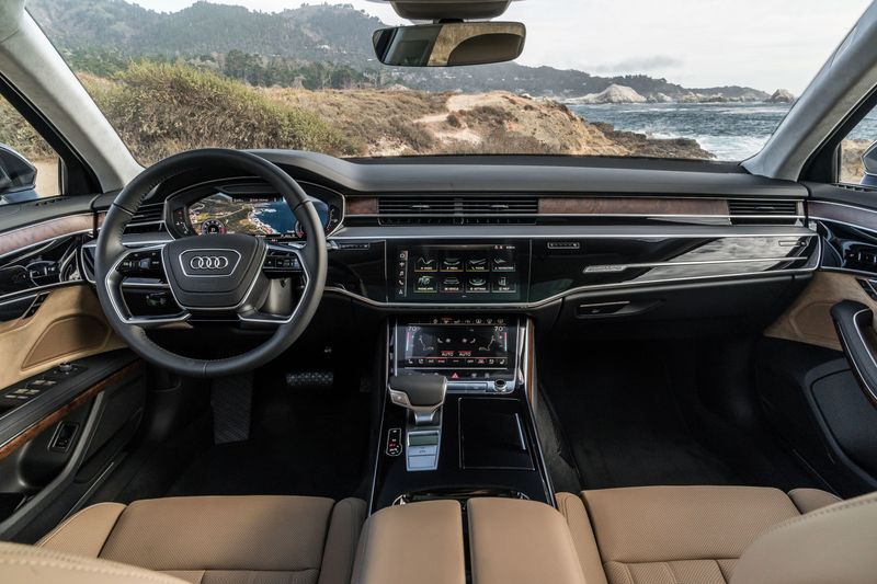 Audi A8 2021