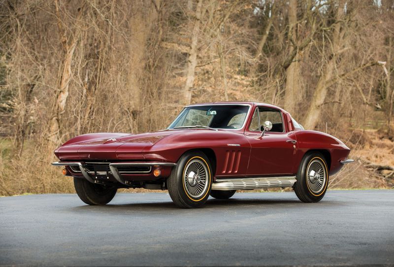 Chevrolet Corvette (C2)