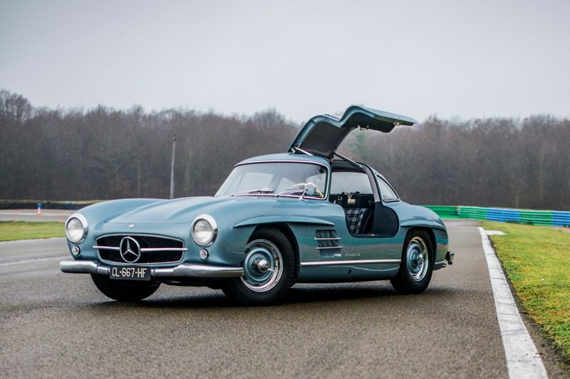 Mercedes-Benz 300SL Gullwing (1954-1957)