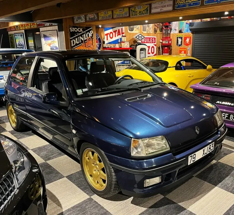 Renault Clio Williams