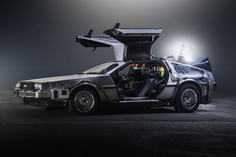 DeLorean DMC-12