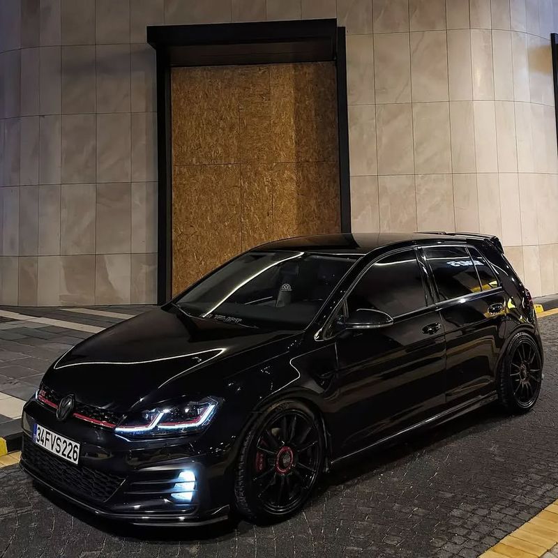 Volkswagen GTI (Mk7)