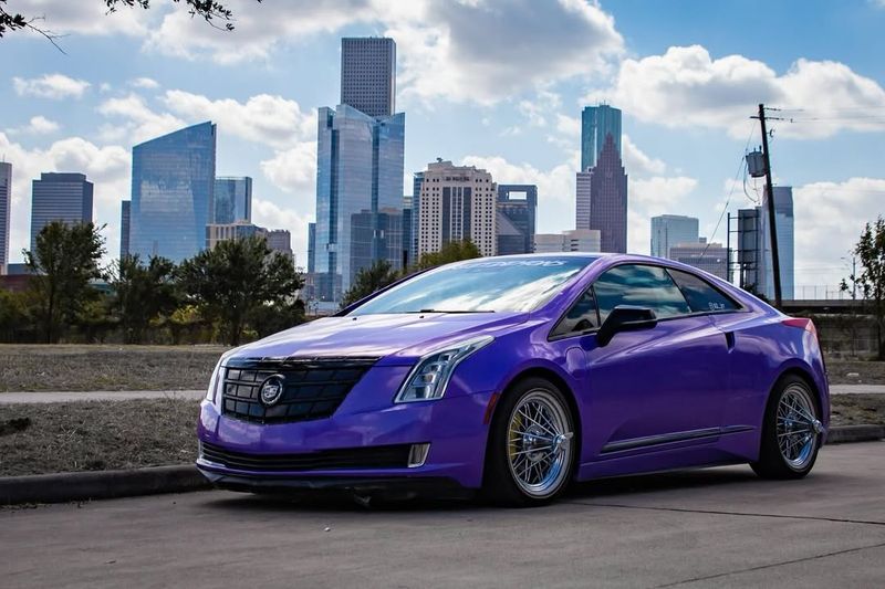 Cadillac ELR