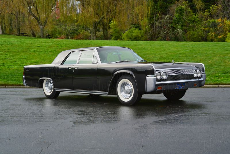 Lincoln Continental