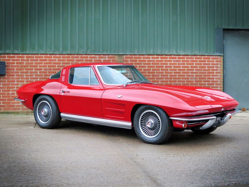 Chevrolet Corvette Stingray (C2)