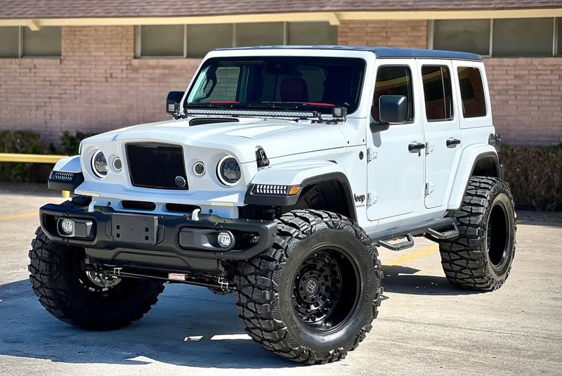 Hawaii - Jeep Wrangler