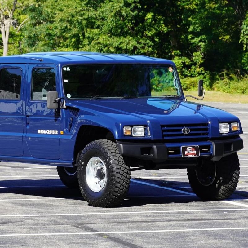 Toyota Mega Cruiser