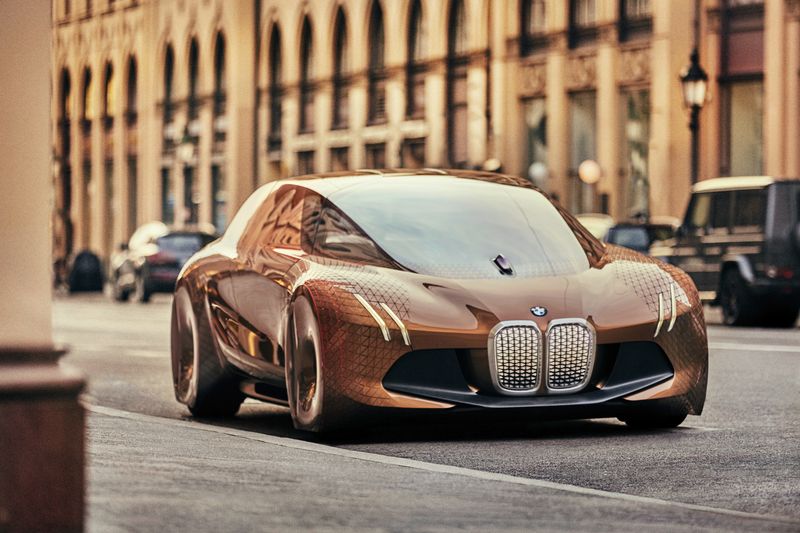 BMW Vision Next 100