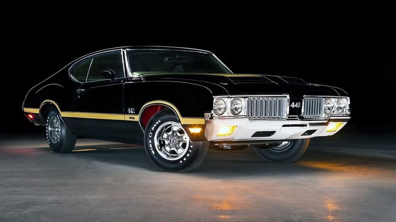 Oldsmobile 442 W-30