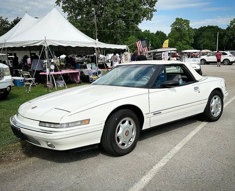 Buick Reatta