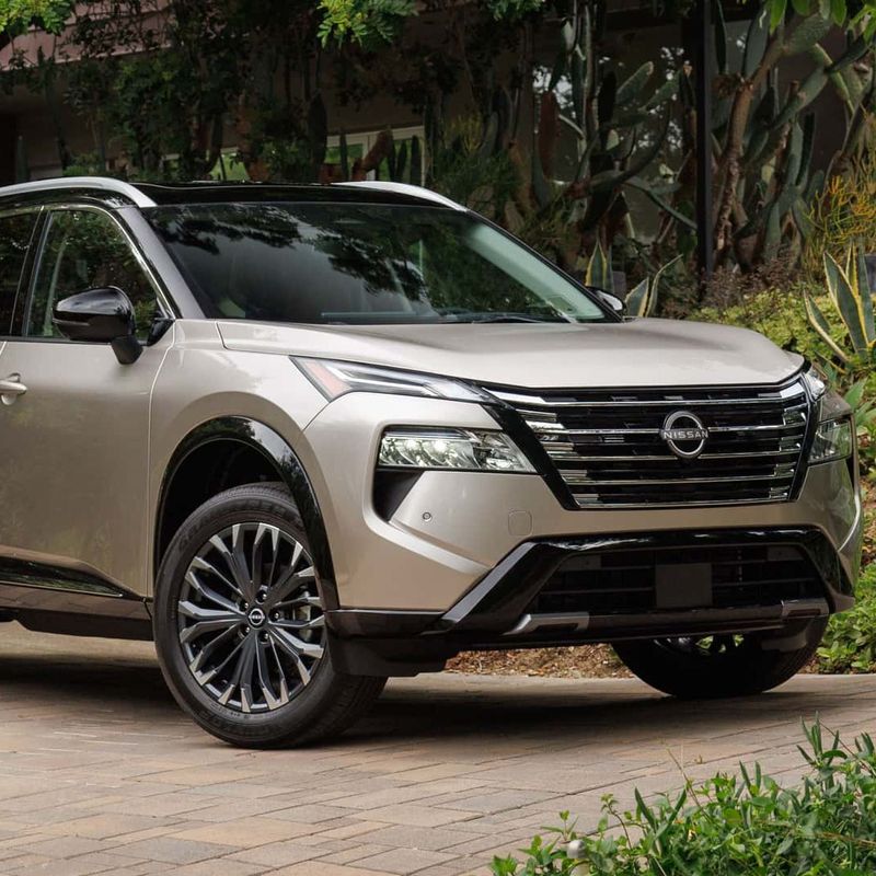 Nissan Rogue