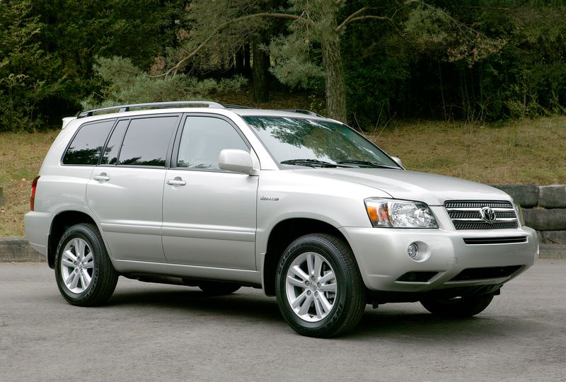 2006–2009 Toyota Highlander Hybrid (Early Models)