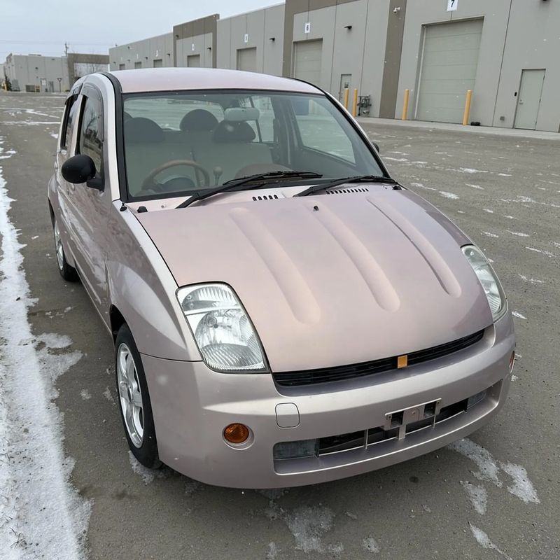 Toyota WiLL Vi (2000–2001)