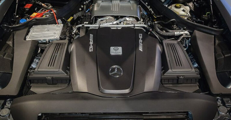 13 Of The Most Powerful V8 Engines Ever Created