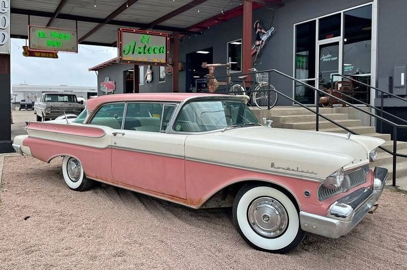 1957 Mercury Turnpike Cruiser
