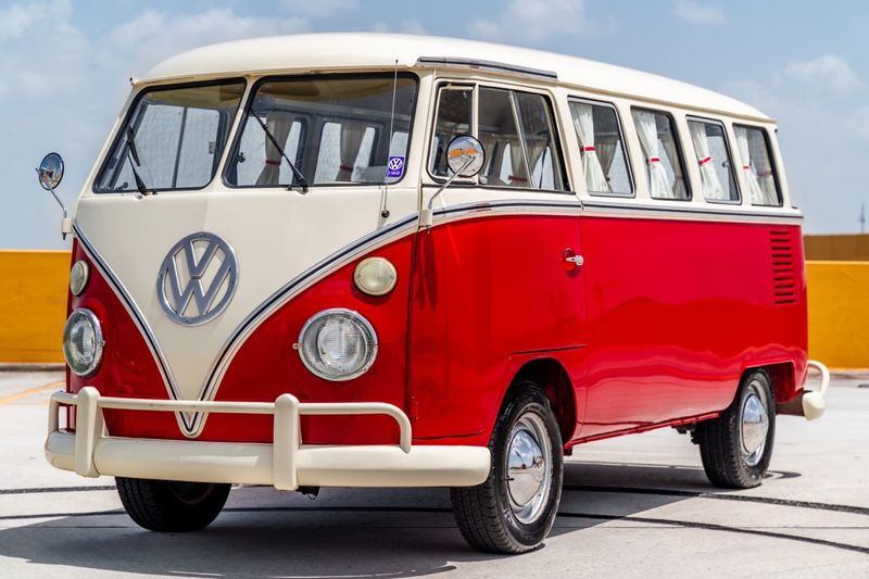 1968 Volkswagen Type 2 Bus