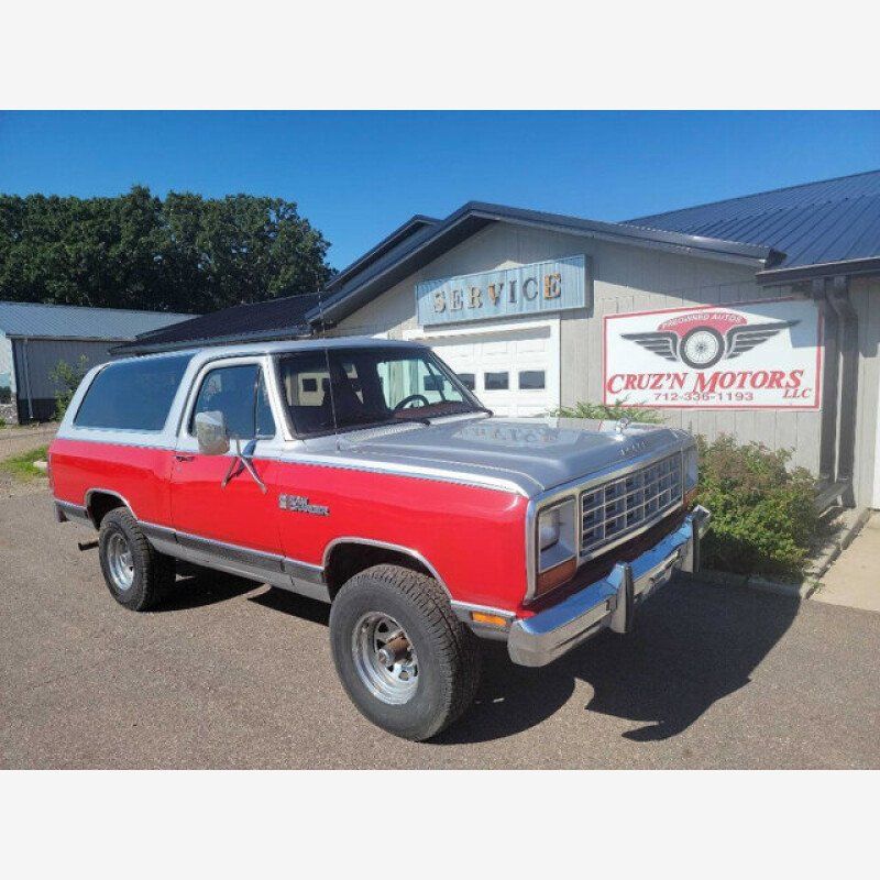 1983-1984 Dodge Ramcharger Custom SE