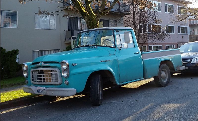 1960-1962 International Harvester B-Series