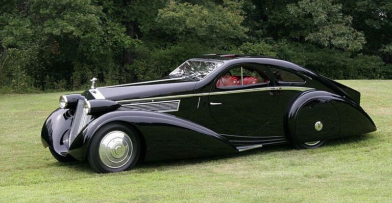 Rolls-Royce Phantoms Throughout History