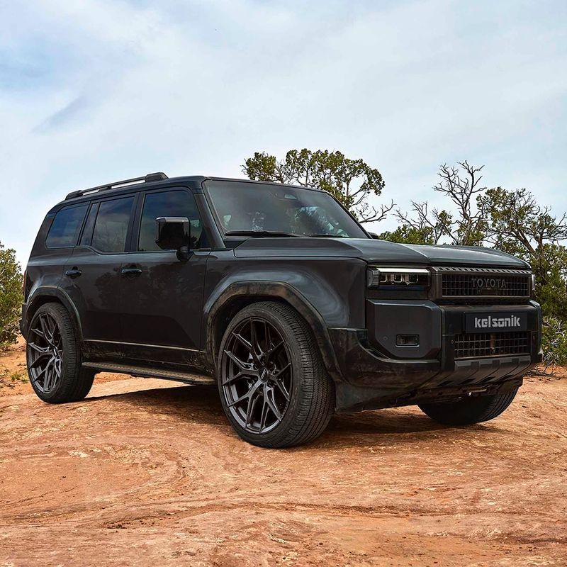 Alaska – Toyota Land Cruiser