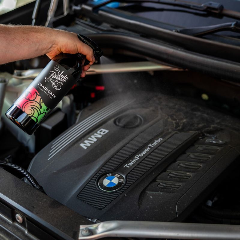 Engine Degreasers on Modern Engines