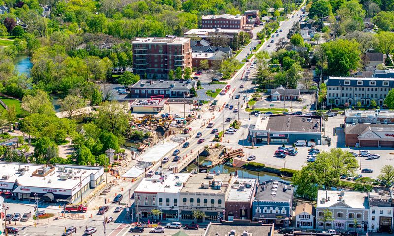 Naperville, Illinois: Midwestern Driving Discipline
