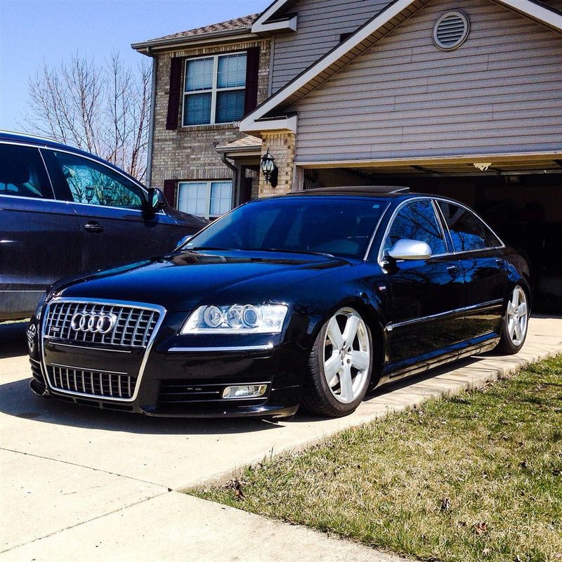 Audi A8 D3 with Air Suspension