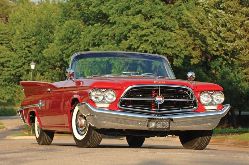 Chrysler 300: The Banker's Hot Rod