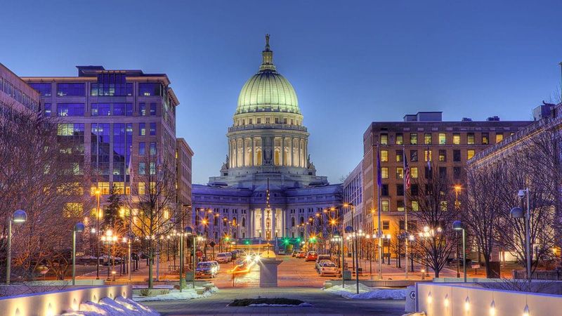 Madison, Wisconsin: All-Weather Driving Expertise