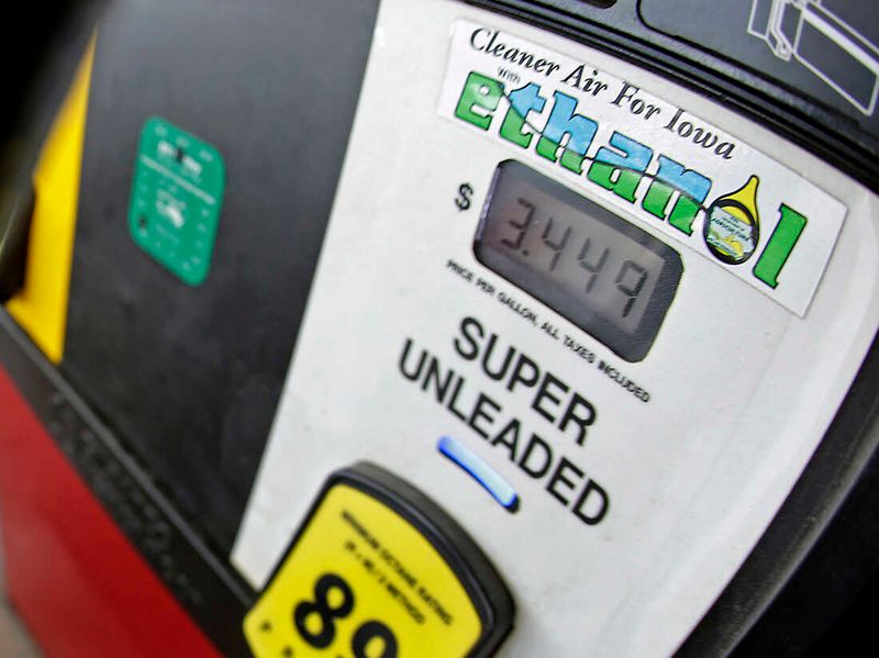 Unleaded Gasoline Took Over