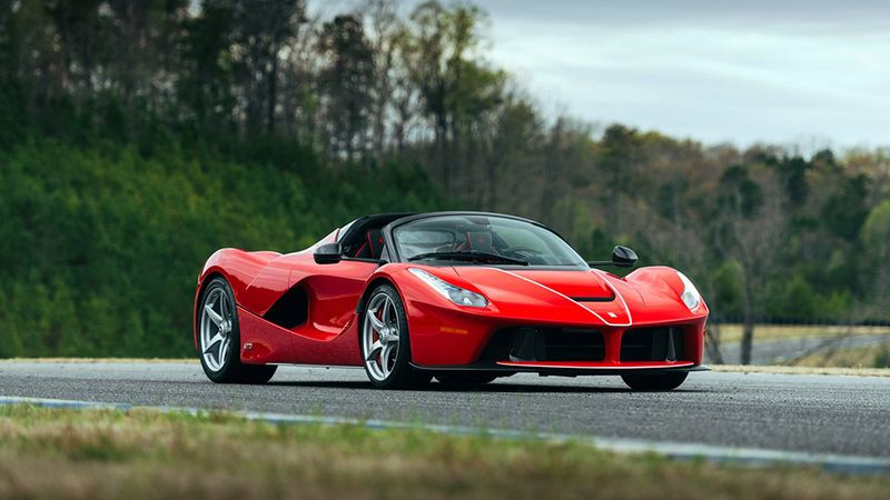 Ferrari LaFerrari Aperta