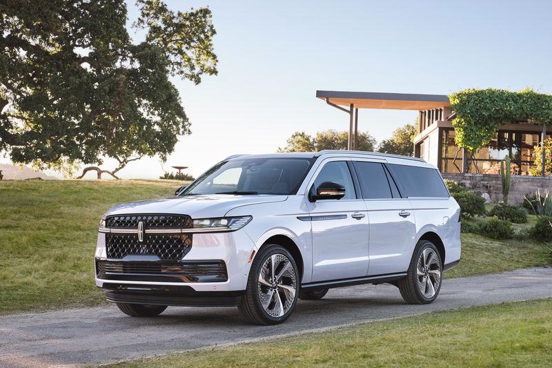 Lincoln Navigator