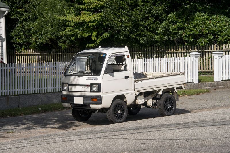 Suzuki Carry (early models)