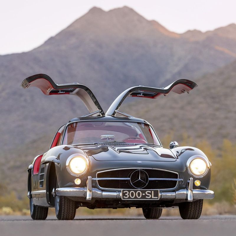 Mercedes-Benz 300SL Gullwing (1955)