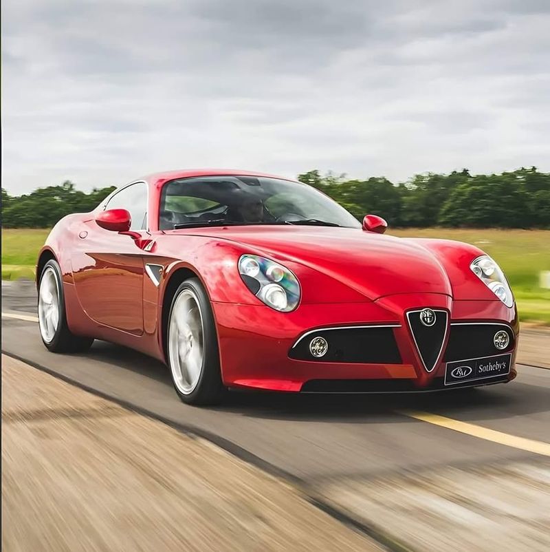 Alfa Romeo 8C Competizione: The Seductive Siren