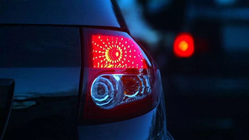 Forgetting to Turn Off Blinkers