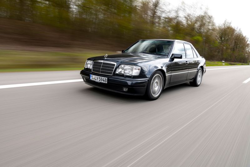 Mercedes-Benz 500E/E500 (1990-1994)