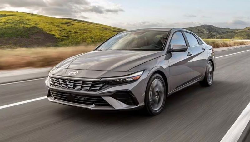 Hyundai Elantra - From Budget Box To Style Statement