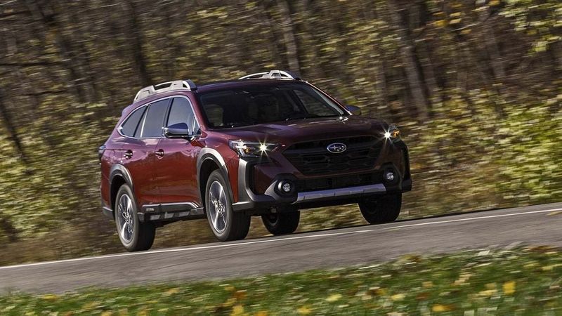 Subaru Outback Touring XT