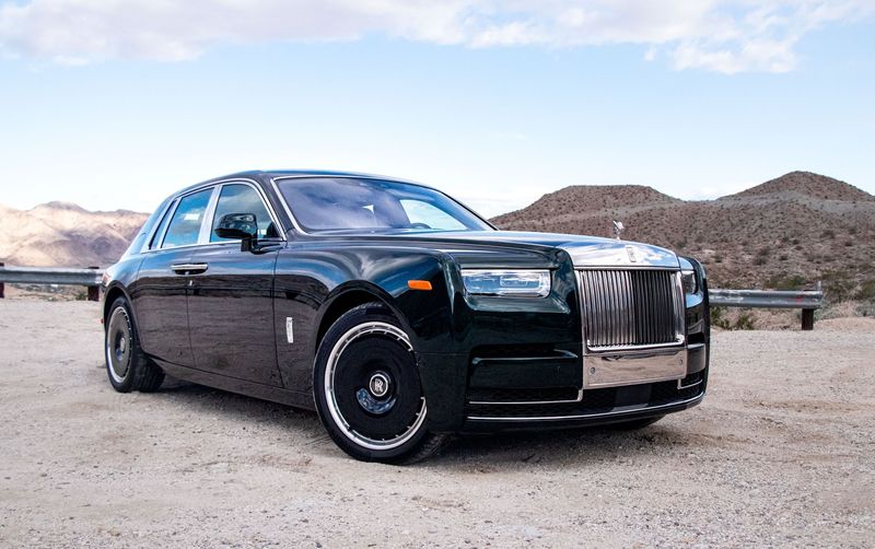 Phantom Syntopia: Haute Couture on Wheels