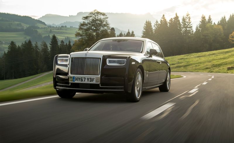 The 2018 Phantom VIII: Digital Aristocrat