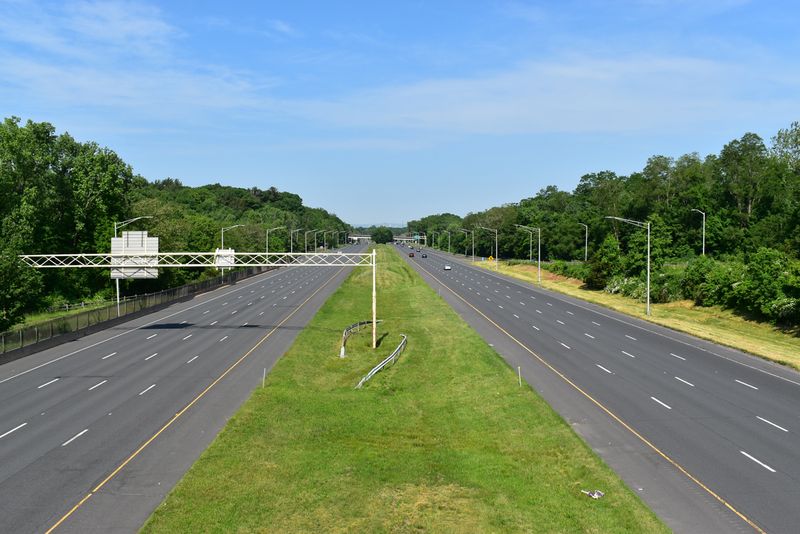 Connecticut: Nutmeg State Caution