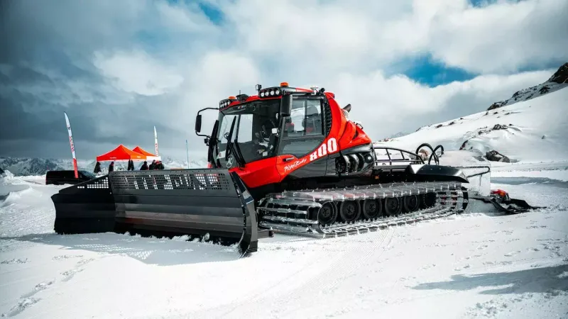 Pistenbully Snow Groomer