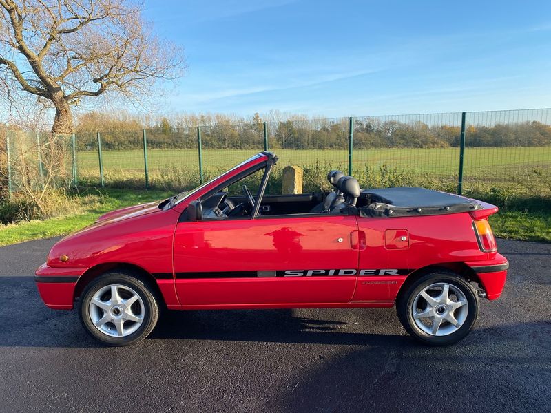 Daihatsu Leeza Spider