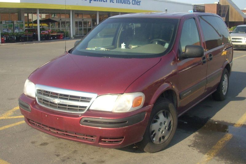 The 2001 Chevrolet Venture Warner Bros. Edition