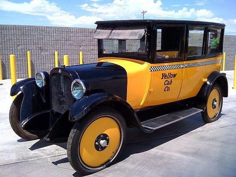 Yellow Cab Model A-12: The Roaring Twenties Star