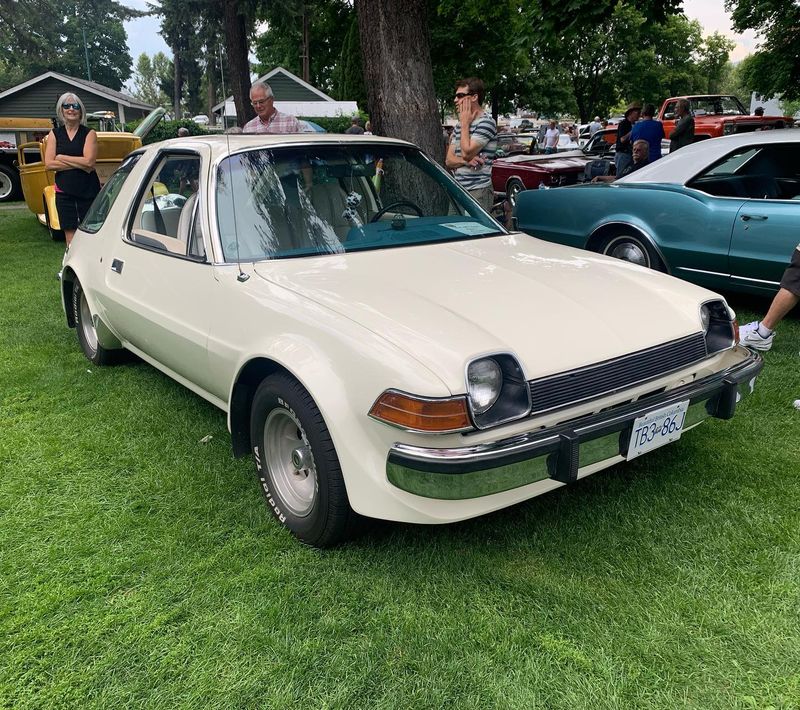 1975-1980 AMC Pacer: The Fishbowl Flop